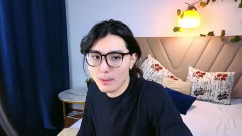 Snapshot of formoverfear chatting on 07.04.26 Yukio online show from 07.04.26