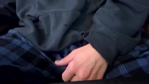 MikeCheckedLooper online show from 12.21.25