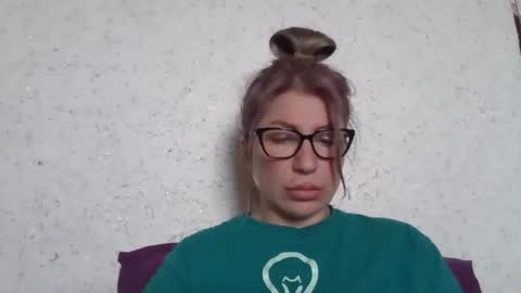 fox_red_lady7 online show from 02.21.26