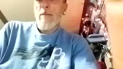 Snapshot of foxbodydave chatting on 01.12.26 foxbodydave online show from 01.12.26