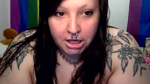 foxdarling96 online show from 10.14.25