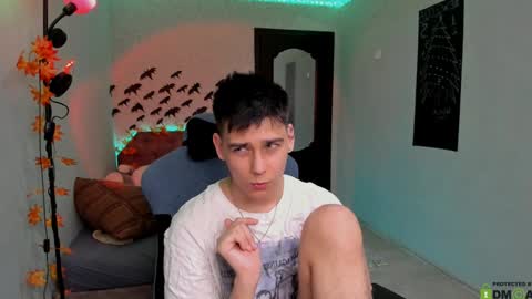 Foxicfu online show from 12.03.24