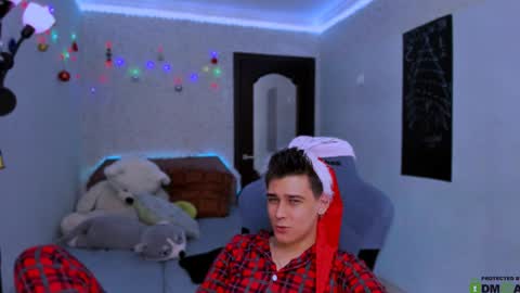 Foxicfu online show from 12.30.24