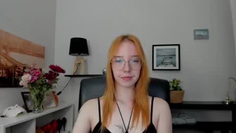 Snapshot of foxsonya chatting on 07.13.26 Sonya online show from 07.13.26