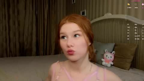 Snapshot of foxxx_tail chatting on 10.20.25 Petra online show from 10.20.25