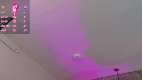 Foxxy  online show from 10.29.25