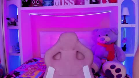 Miss Jade online show from 04.15.26