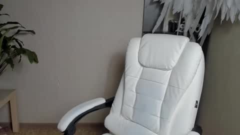 Foxy online show from 09.10.25