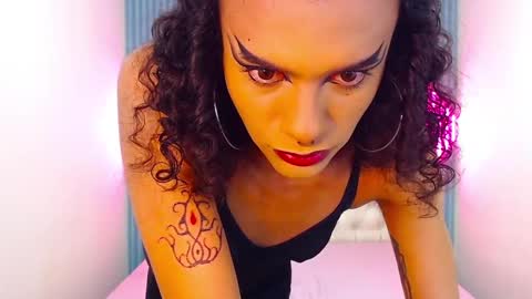 Ella online show from 02.14.25