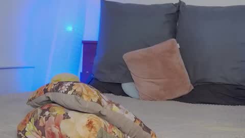 Foxy Kimmi online show from 03.22.26