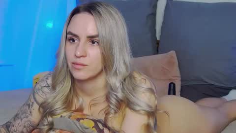 Foxy Kimmi online show from 03.27.26