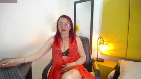 Foxy miilf online show from 09.23.25