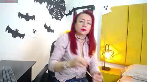 Foxy miilf online show from 10.20.25