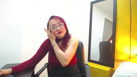 Foxy miilf online show from 12.22.25