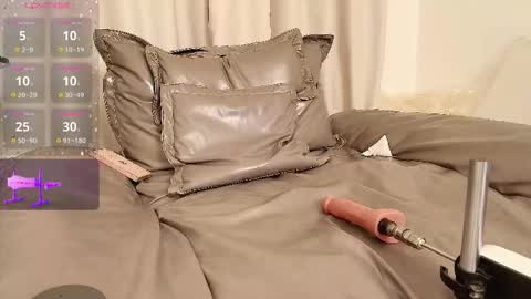 yiyi online show from 12.05.25