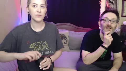 Mallory Koxx online show from 11.28.25