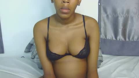 foxypennyy online show from 11.18.25