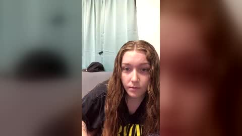 Snapshot of foxyred63 chatting on 06.26.26 foxyred63 online show from 06.26.26