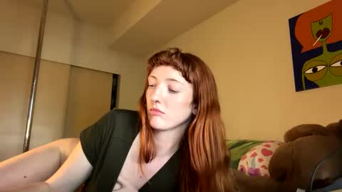 Snapshot of foxyredddd chatting on 01.13.25 beautiful blair online show from 01.13.25