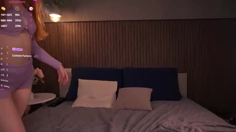 Jane Foxy online show from 11.24.25