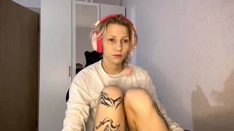 Kate online show from 12.19.25