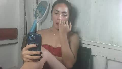 Snapshot of foxytheaxxx chatting on 07.01.26 Thea online show from 07.01.26