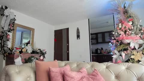 IM FRAIDER online show from 12.02.24