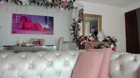 IM FRAIDER online show from 12.28.24