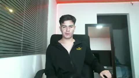 Snapshot of franccesco_699 chatting on 12.26.24 franccesco_699 online show from 12.26.24
