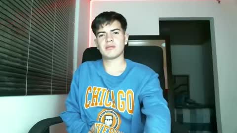 Snapshot of franccesco_699 chatting on 01.12.25 franccesco_699 online show from 01.12.25