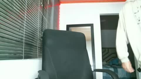 Snapshot of franccesco_699 chatting on 03.10.25 franccesco_699 online show from 03.10.25