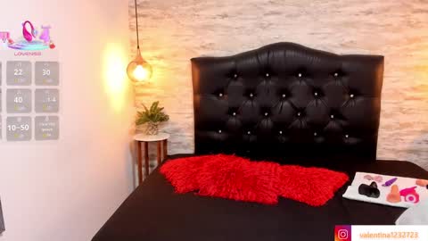          online show from 09.10.25