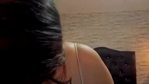 Snapshot of francesca_bbw chatting on 12.21.25 online show from 12.21.25