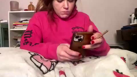 Snapshot of francescafey chatting on 12.22.25 francescafey online show from 12.22.25