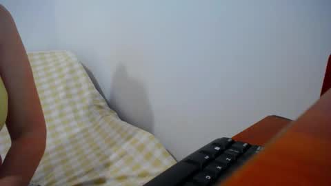 Snapshot of franceskcaa chatting on 02.21.25 franceskcaa online show from 02.21.25