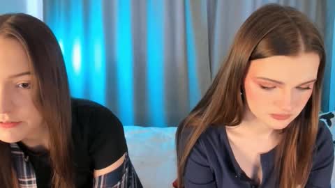 Snapshot of francessmason chatting on 02.08.26 Marybrown eye Katy gray eye online show from 02.08.26