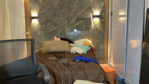 Dynamic roles online show from 09.26.25