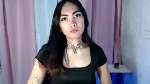 Snapshot of francinexx chatting on 10.15.25 francine online show from 10.15.25