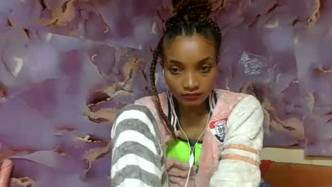 Snapshot of francinoli chatting on 06.11.26 Francinoli online show from 06.11.26