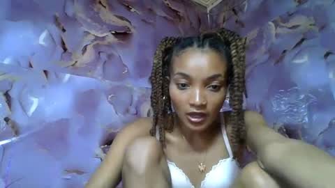 Snapshot of francinoli chatting on 06.12.26 Francinoli online show from 06.12.26