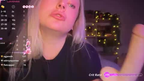 Snapshot of francis_digby chatting on 01.11.26 Francis Digby online show from 01.11.26