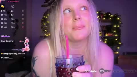 Snapshot of francis_digby chatting on 01.16.26 Francis Digby online show from 01.16.26