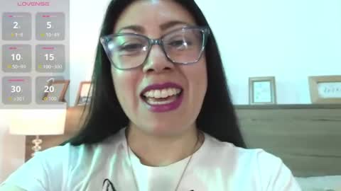 Snapshot of francisca_vera chatting on 06.16.26 francisca_vera online show from 06.16.26
