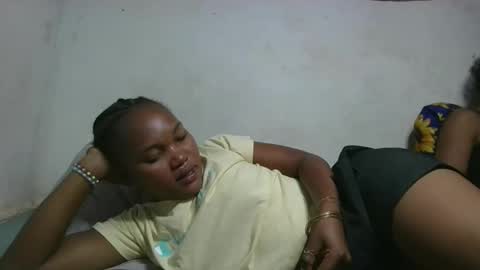 Snapshot of franckamby chatting on 12.15.25 franckamby online show from 12.15.25