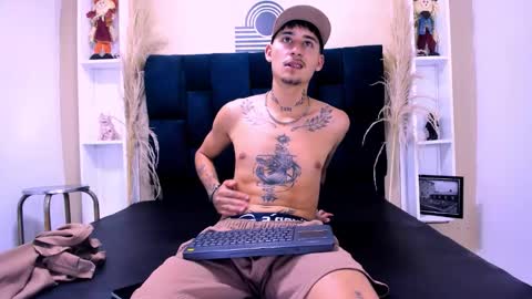 Snapshot of franco_roux chatting on 03.04.26 Franco online show from 03.04.26