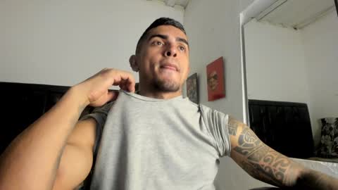 Snapshot of franco_ruiz_ chatting on 12.15.24 franco online show from 12.15.24