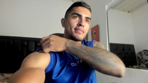 Snapshot of franco_ruiz_ chatting on 12.16.24 franco online show from 12.16.24