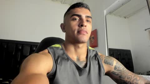 Snapshot of franco_ruiz_ chatting on 12.24.24 franco online show from 12.24.24