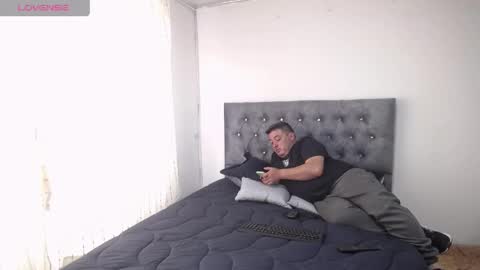 Juan online show from 04.23.26