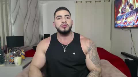 Snapshot of frank_foxx1 chatting on 12.16.25 frank_foxx1 online show from 12.16.25